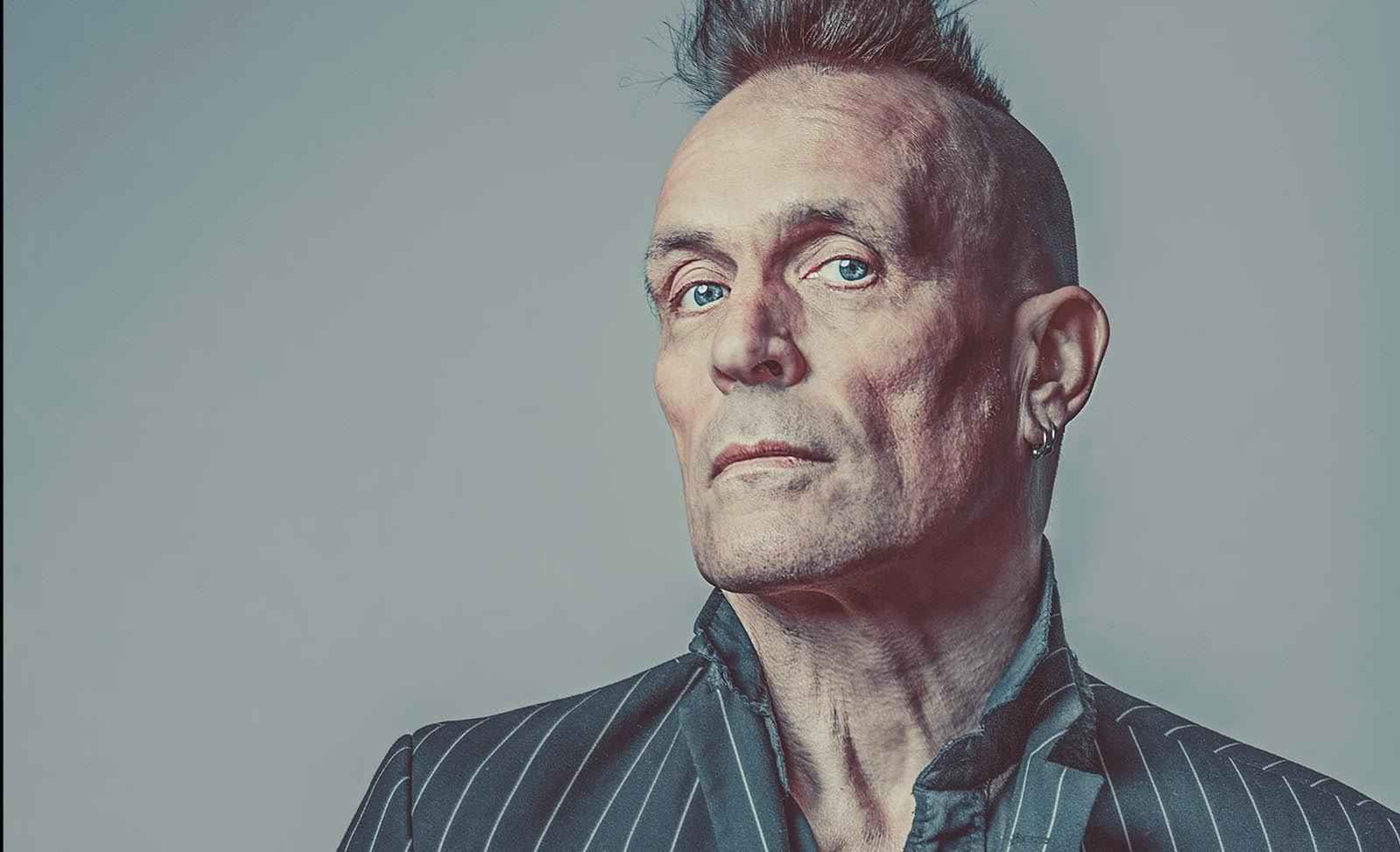 John Robb's deep in the Art of Darkness Alan Rider reviews John Robb's A History of Goth, The Art of Darkness
