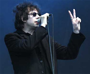 300 Words From London: Me, I'm All Smiles - Echo and the Bunnymen Live